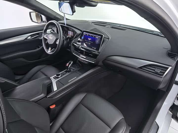 Фото 5 - Cadillac CT5