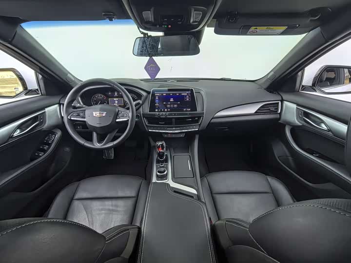 Фото 7 - Cadillac CT5