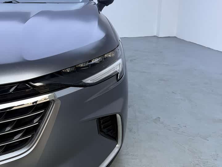 Фото 9 - Buick Envision Plus