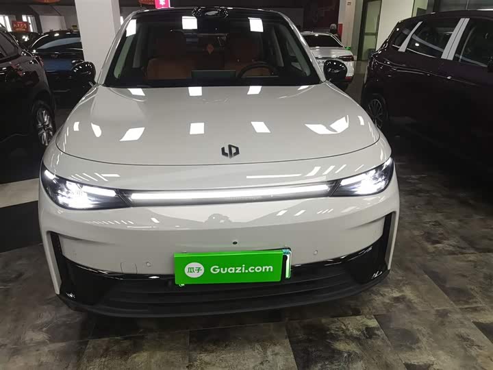 Фото 3 - Leapmotor C10