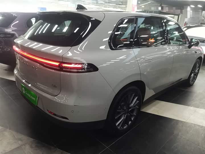 Фото 7 - Leapmotor C10