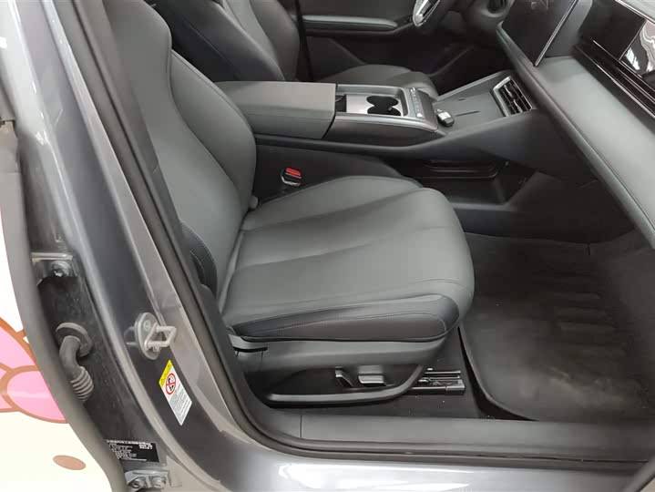 Фото 8 - BYD Qin L