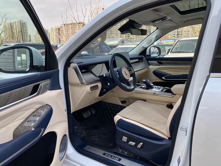 Фото 6 - Tank 500 Hybrid