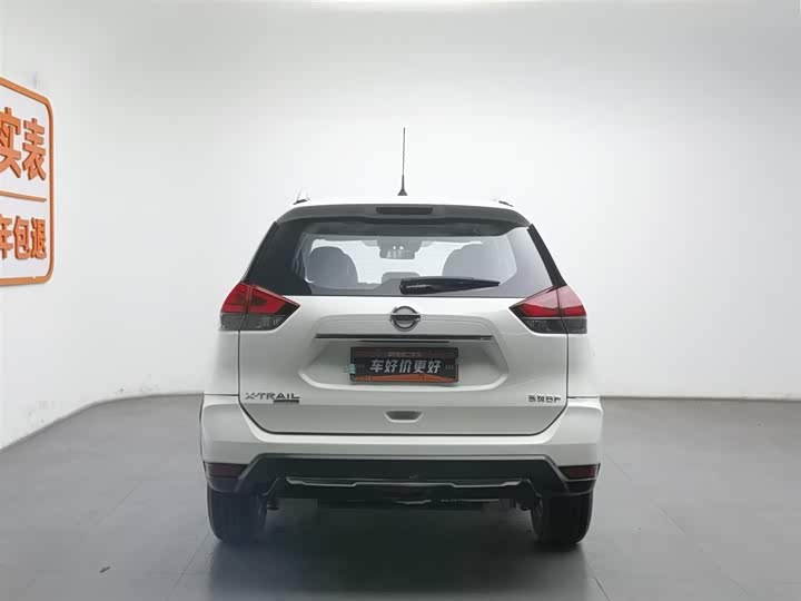 Фото 4 - Nissan X-Trail