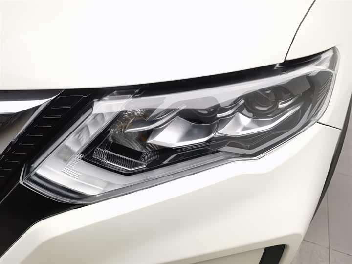 Фото 7 - Nissan X-Trail