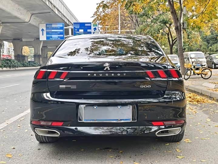 Фото 8 - Peugeot 508