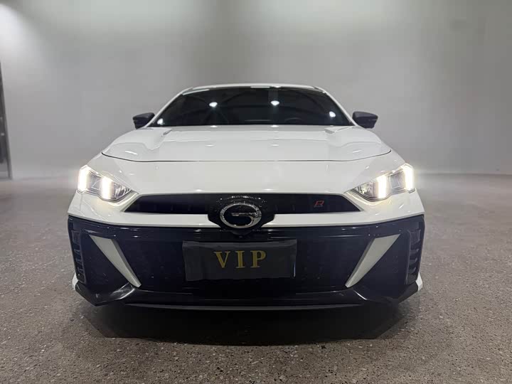 Фото 1 - GAC Trumpchi Empow R