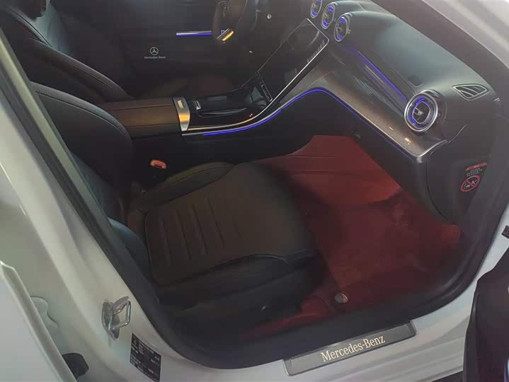 Фото 8 - Mercedes-Benz C-Class