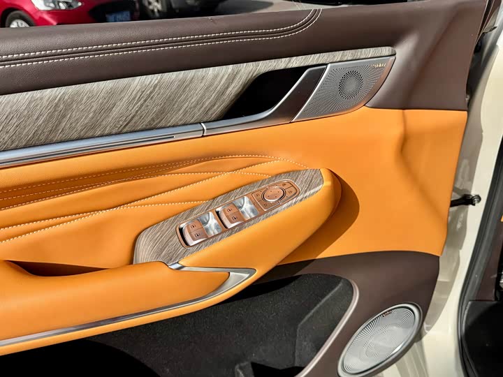 Фото 8 - Tank 500