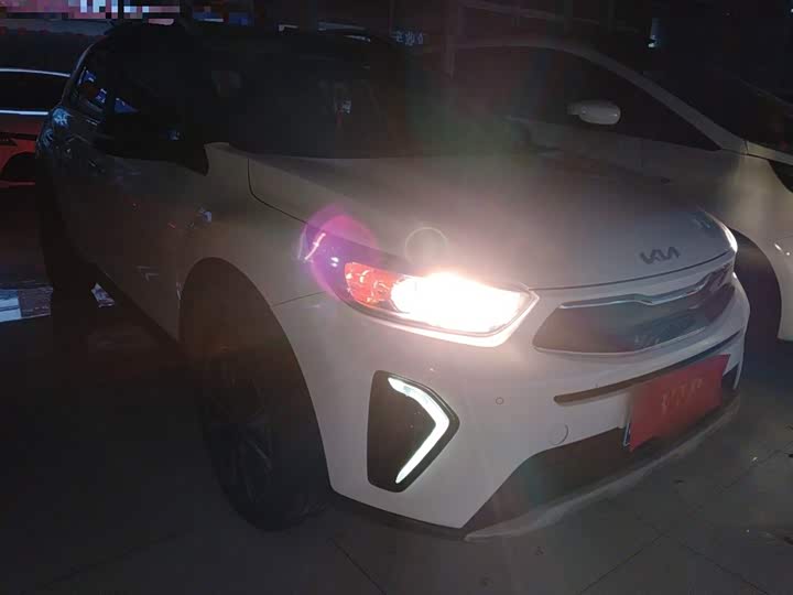 Фото 4 - Kia KX1