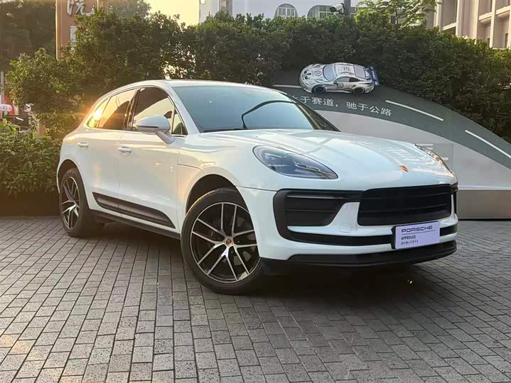 Фото 3 - Porsche Macan