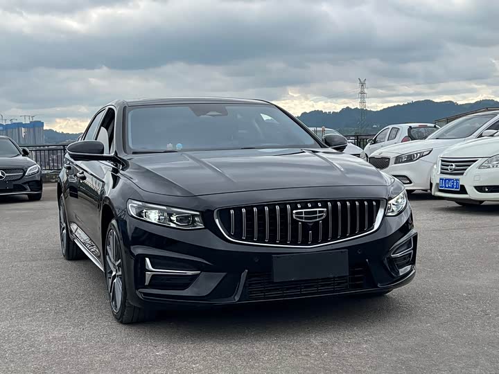 Фото 3 - Geely Preface