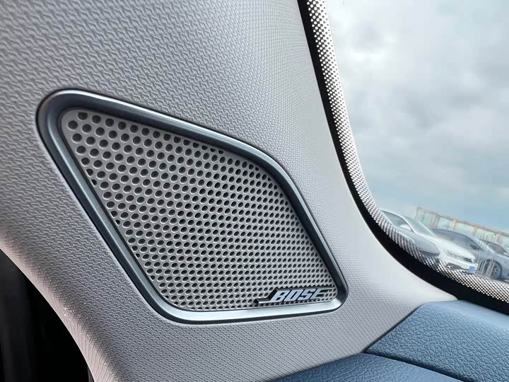 Фото 9 - Geely Preface