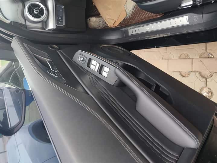 Фото 7 - Wey VV5