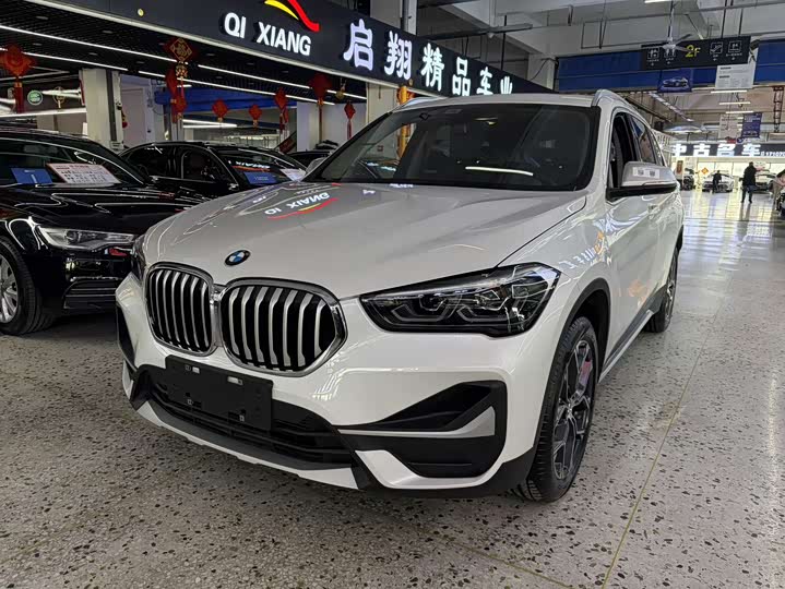 Фото 1 - BMW X1