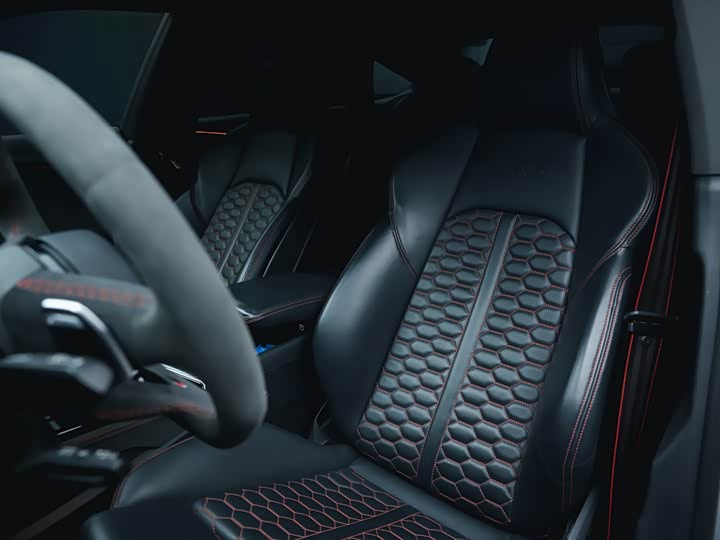 Фото 9 - Audi RS 5