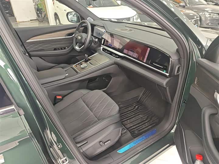 Фото 5 - Geely Monjaro