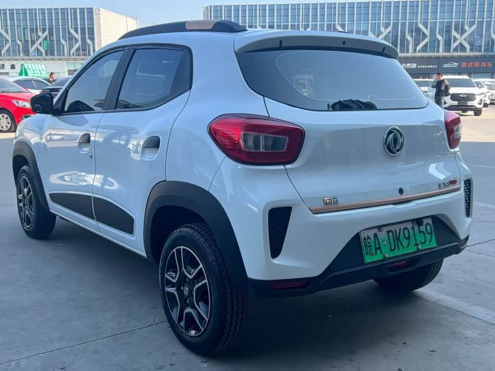 Фото 9 - Dongfeng Nammi Nano EX1 Pro