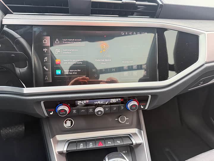 Фото 7 - Audi Q3