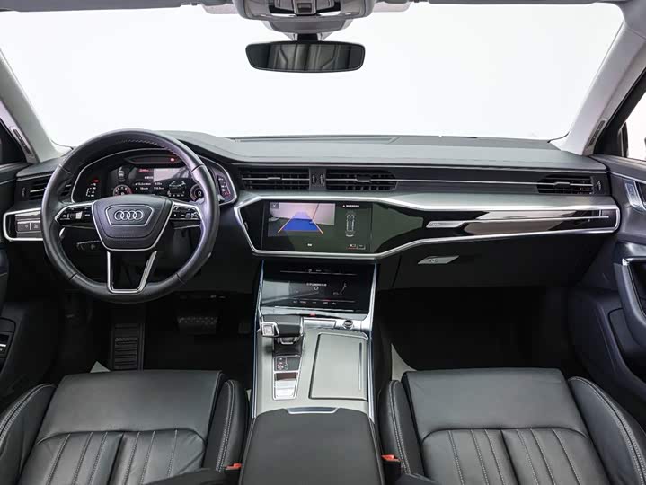 Фото 6 - Audi A6L