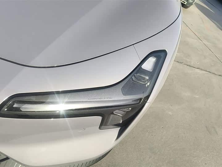 Фото 5 - XPeng Mona M03