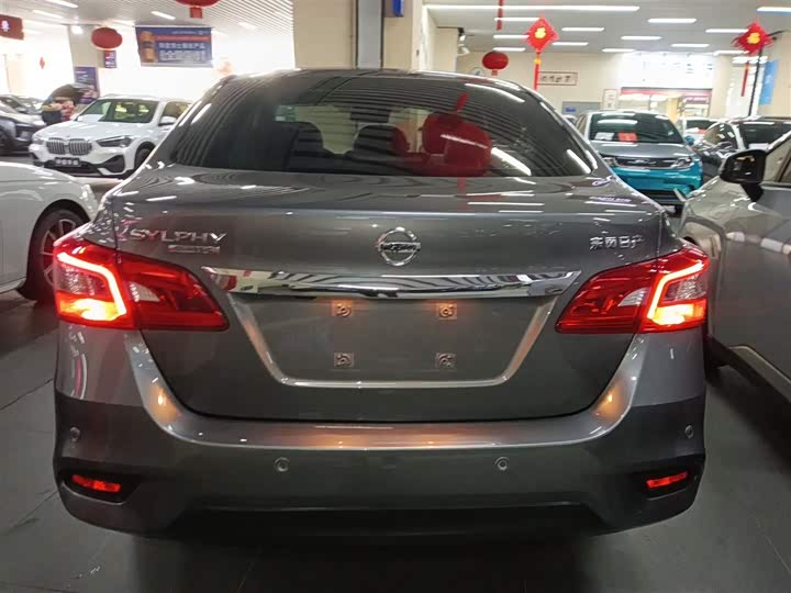 Фото 6 - Nissan Sylphy