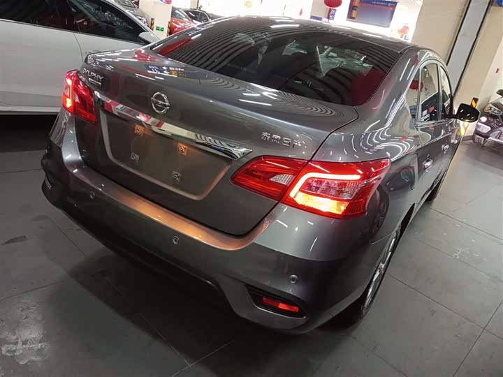 Фото 7 - Nissan Sylphy