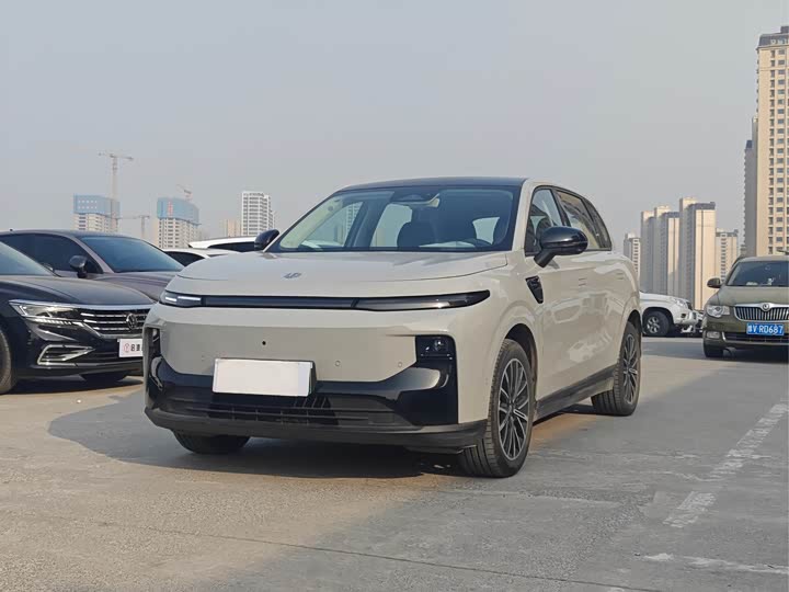 Фото 3 - Leapmotor B10