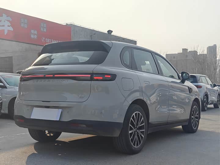 Фото 6 - Leapmotor B10