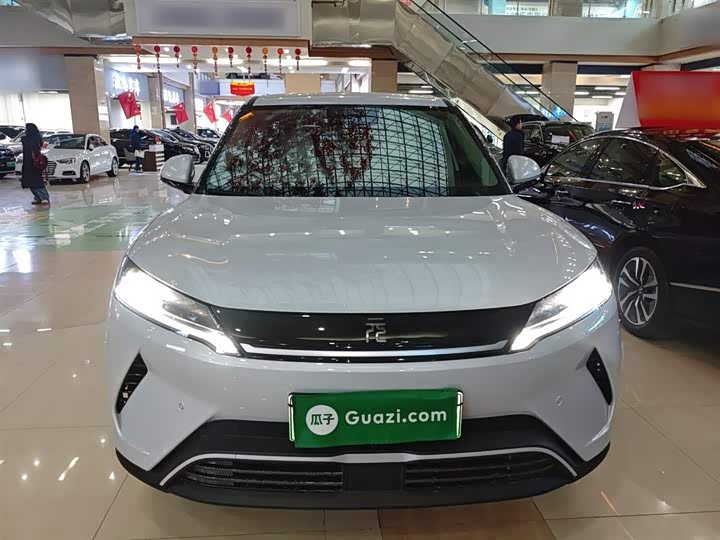 Фото 3 - BYD Yuan Up