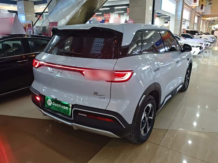 Фото 7 - BYD Yuan Up