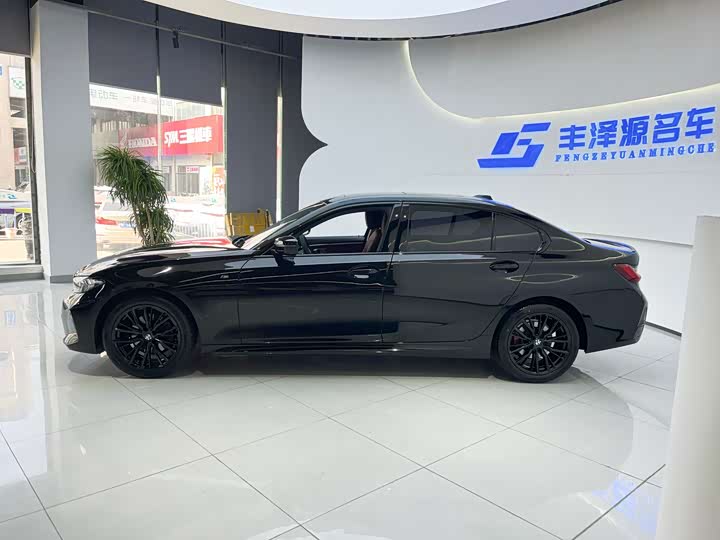 Фото 3 - BMW 3 Series