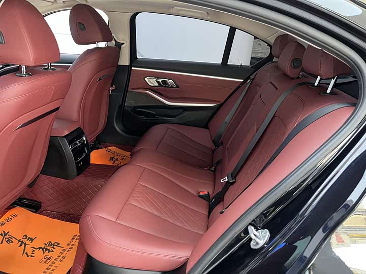 Фото 8 - BMW 3 Series