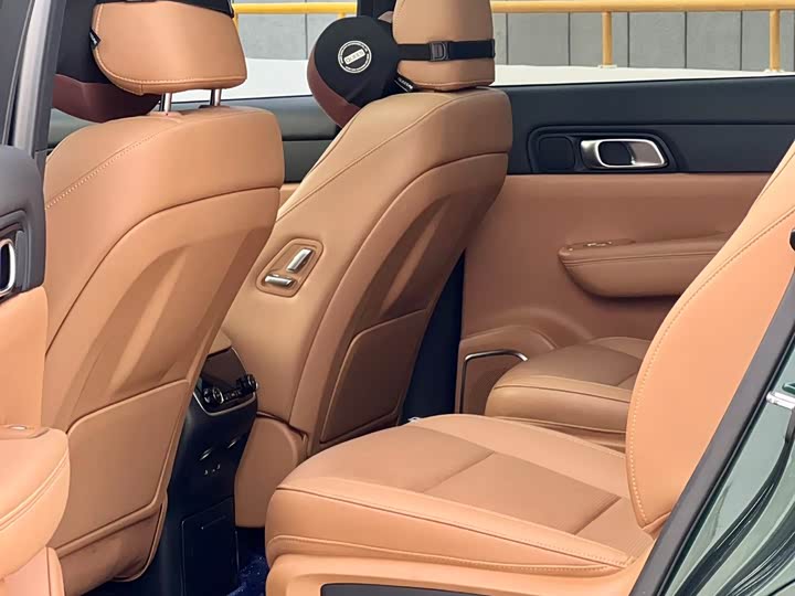 Фото 6 - LiXiang One