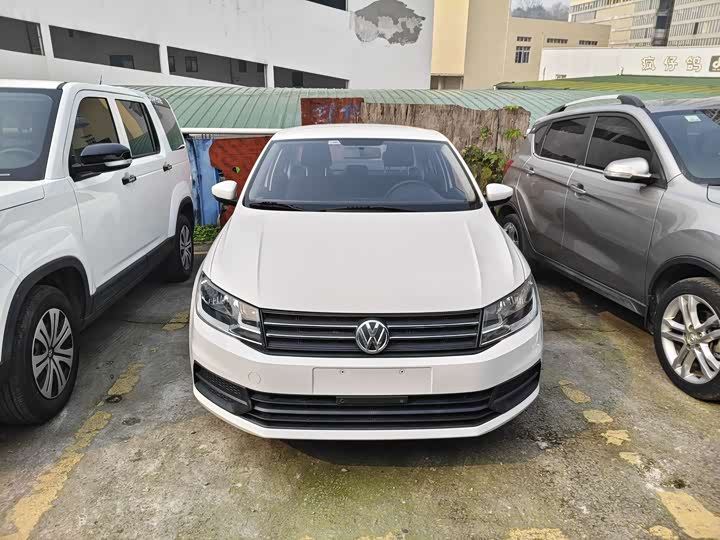 Фото 2 - Volkswagen Santana
