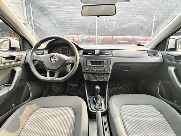 Фото 6 - Volkswagen Santana