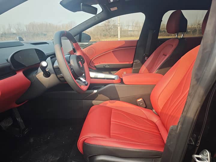 Фото 4 - Zeekr 007 GT