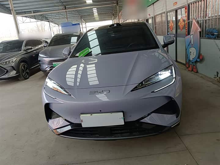 Фото 3 - BYD Sea Lion 07 EV