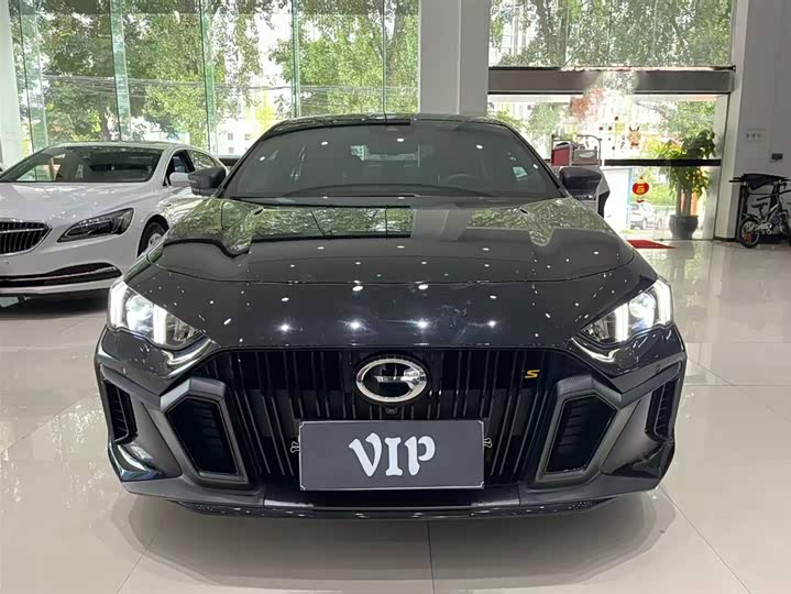 Фото 2 - GAC Trumpchi Empow R