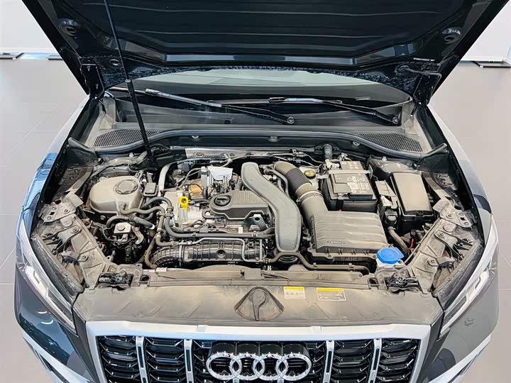 Фото 8 - Audi Q2L