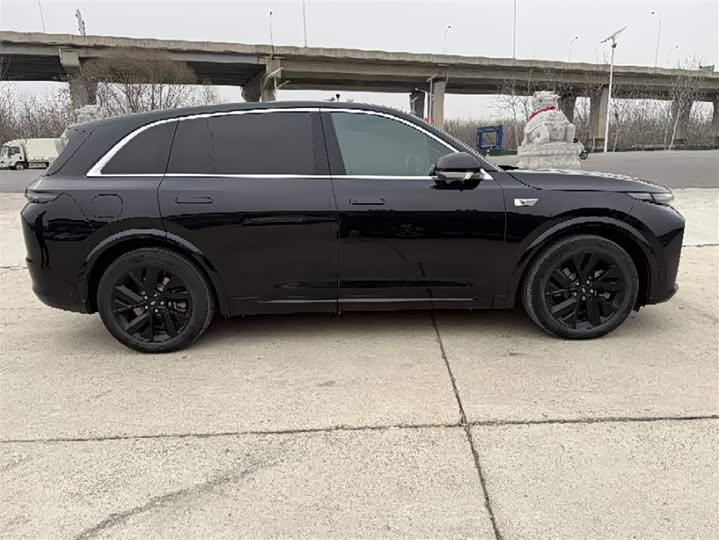 Фото 7 - LiXiang L7