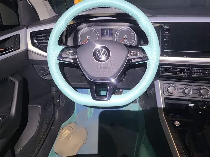 Фото 3 - Volkswagen Polo