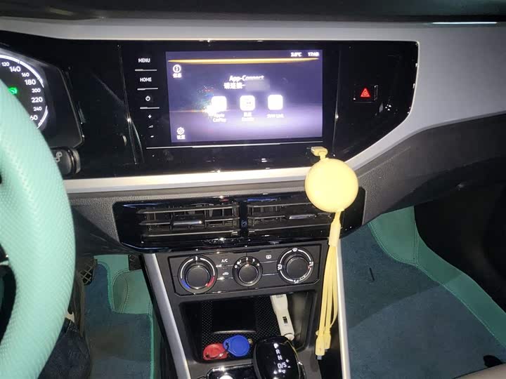 Фото 6 - Volkswagen Polo