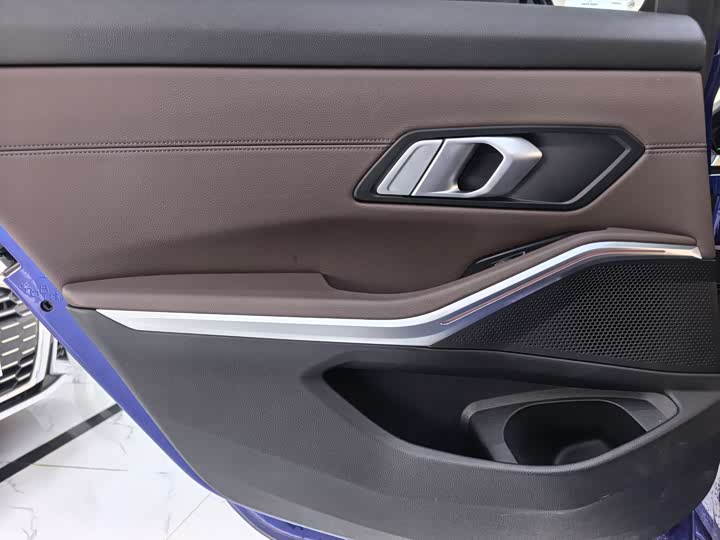 Фото 7 - BMW 3 Series