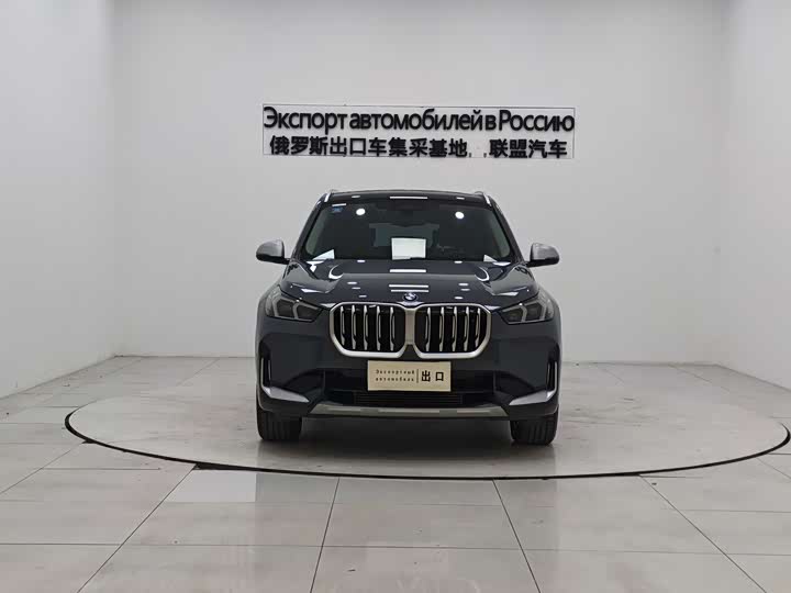 Фото 2 - BMW X1