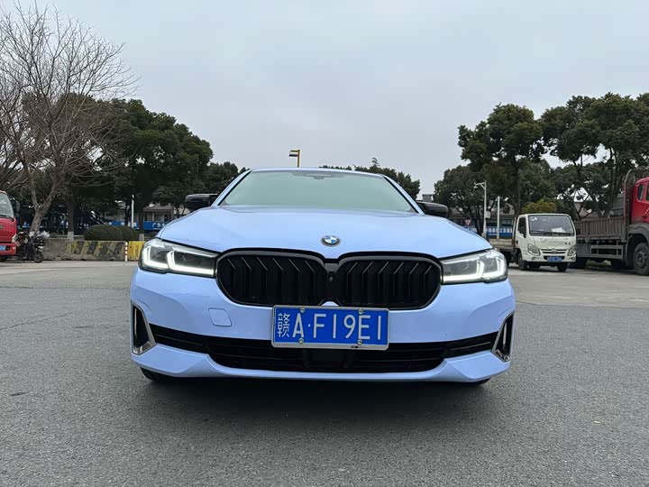 Фото 2 - BMW 5 Series