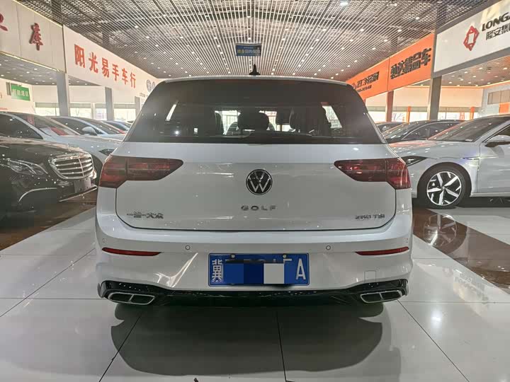 Фото 4 - Volkswagen Golf