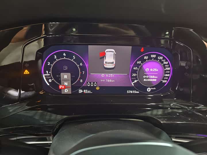 Фото 7 - Volkswagen Golf