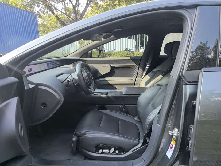 Фото 9 - Avatr 12