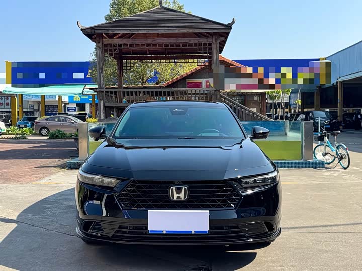 Фото 2 - Honda Integra